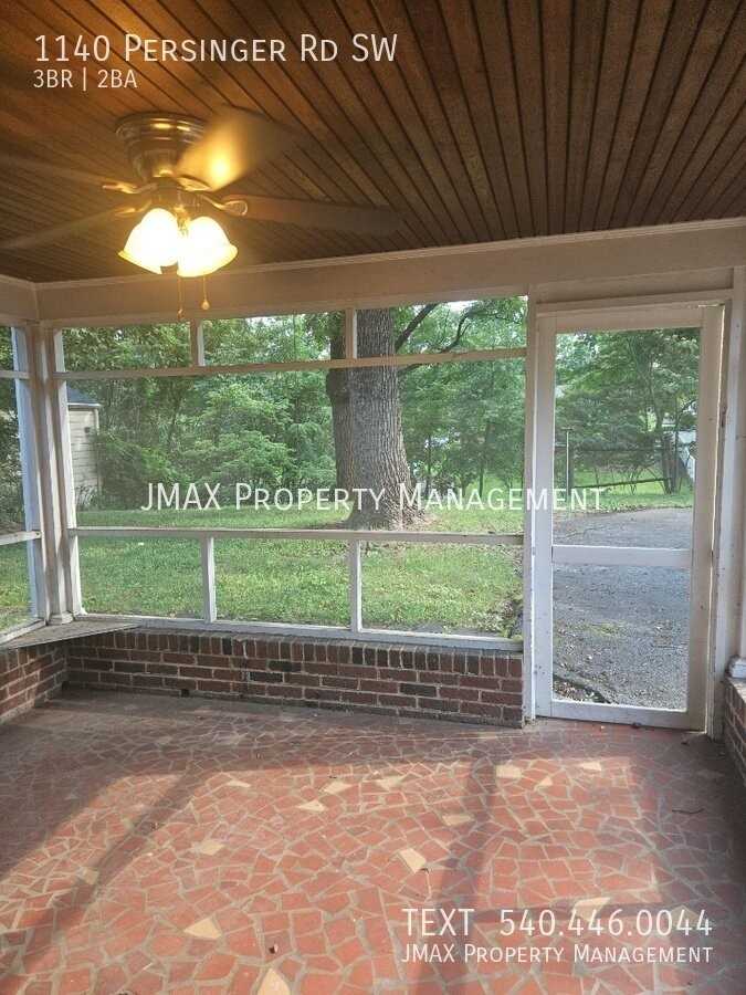 1140 Persinger Rd Sw - Photo 2 of 21