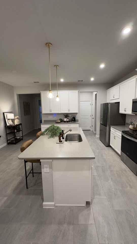 4210 Cloud Hopper Way #4210 - Photo 5 of 11