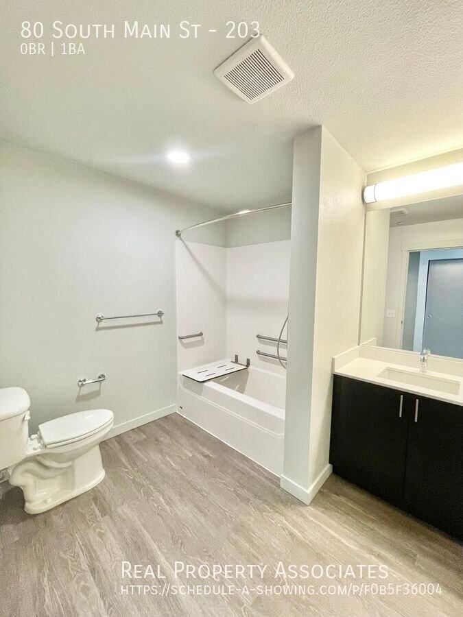 80 S Main St #203 - Photo 4 of 16