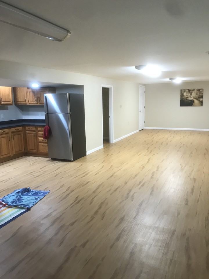 3696 Peninsular Shores Dr #1 - Photo 5 of 15