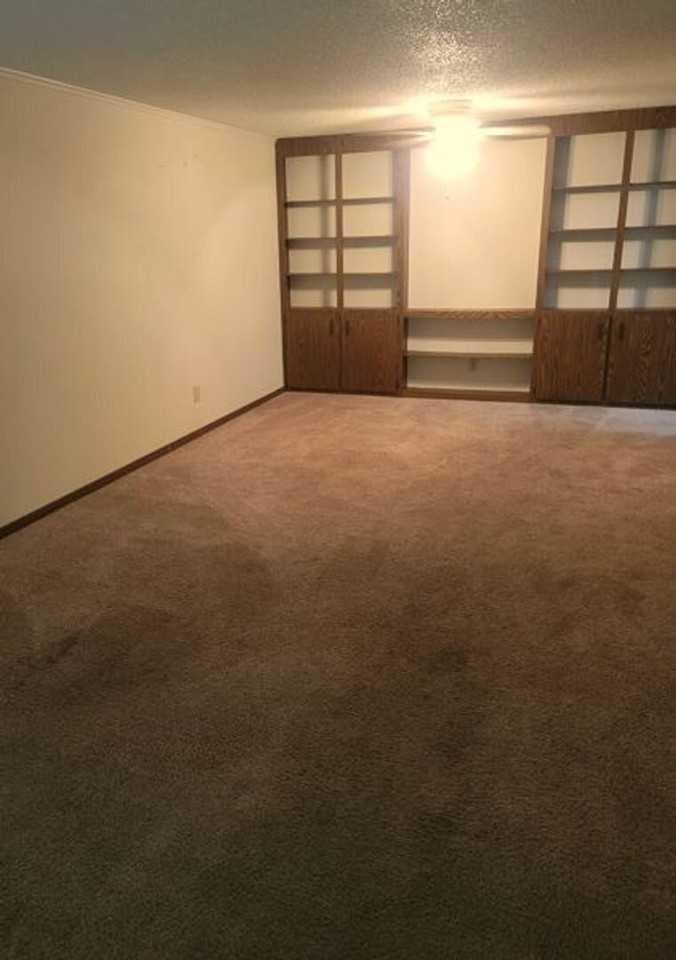 661 Cedargate Ct #661 - Photo 3 of 6