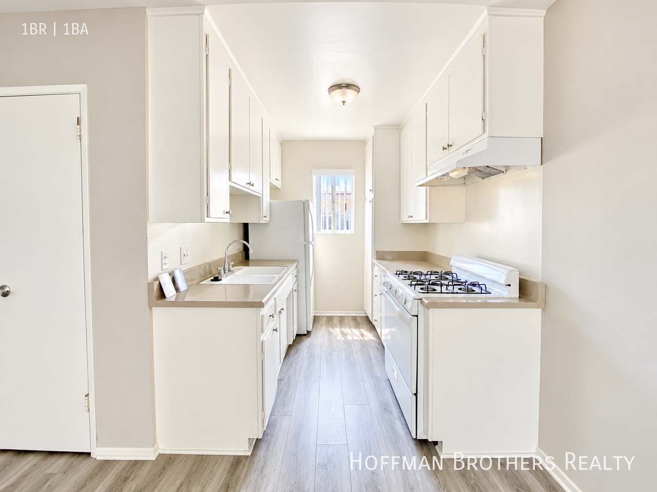 1825 Butler Ave #6 - Photo 2 of 8