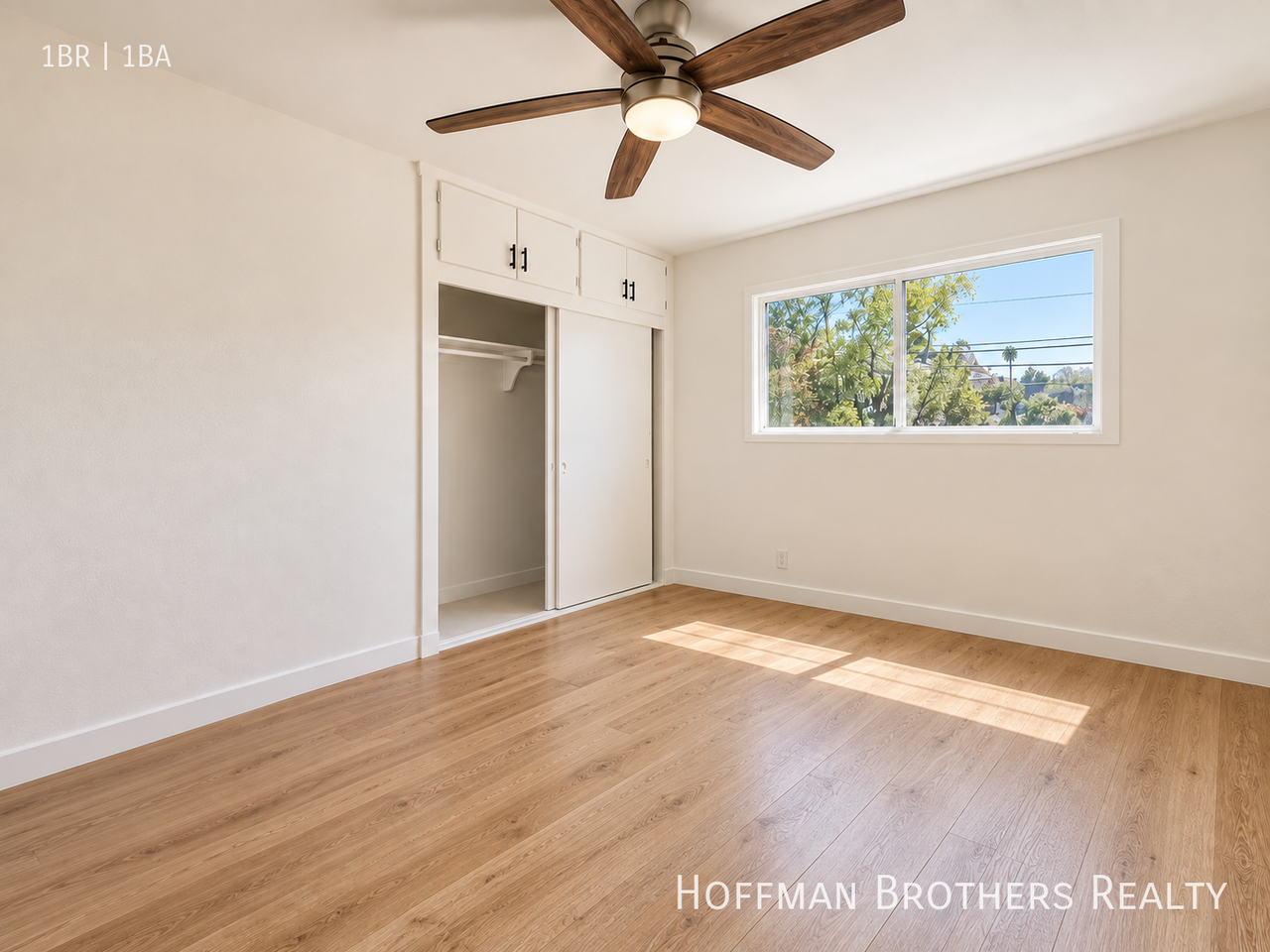 5757 La Mirada Ave #5 - Photo 4 of 6
