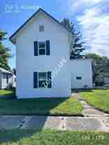216 Academy Ave - Photo 1 of 1