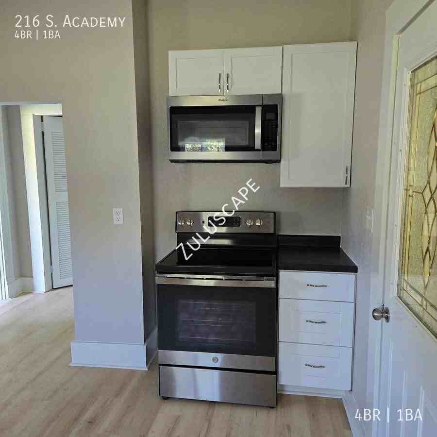 216 Academy Ave - Photo 7 of 16