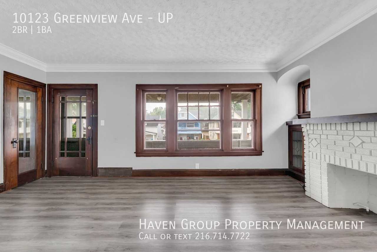 10123 Greenview Ave #UP - Photo 3 of 24
