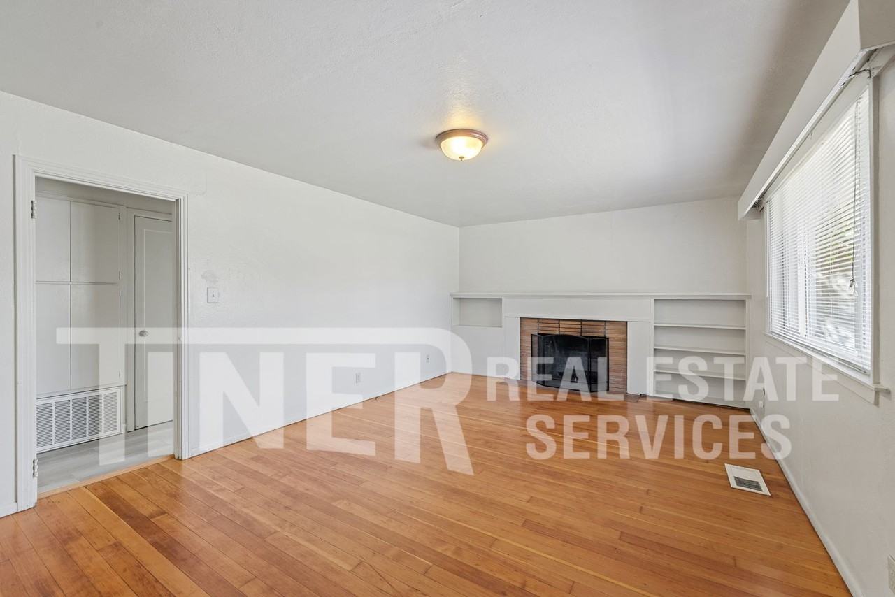 3837 Marshall Ave - Photo 2 of 23