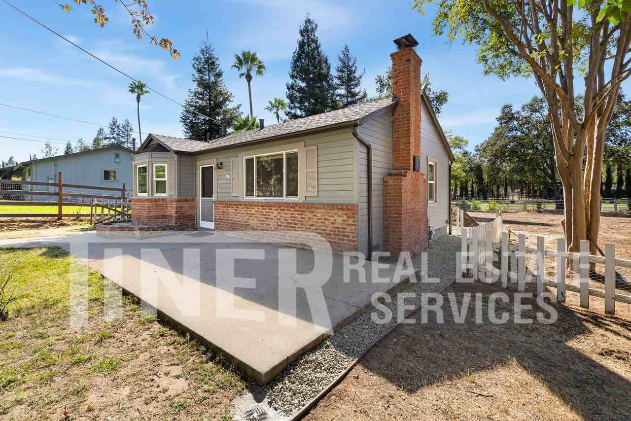 3837 Marshall Ave - Photo 5 of 23