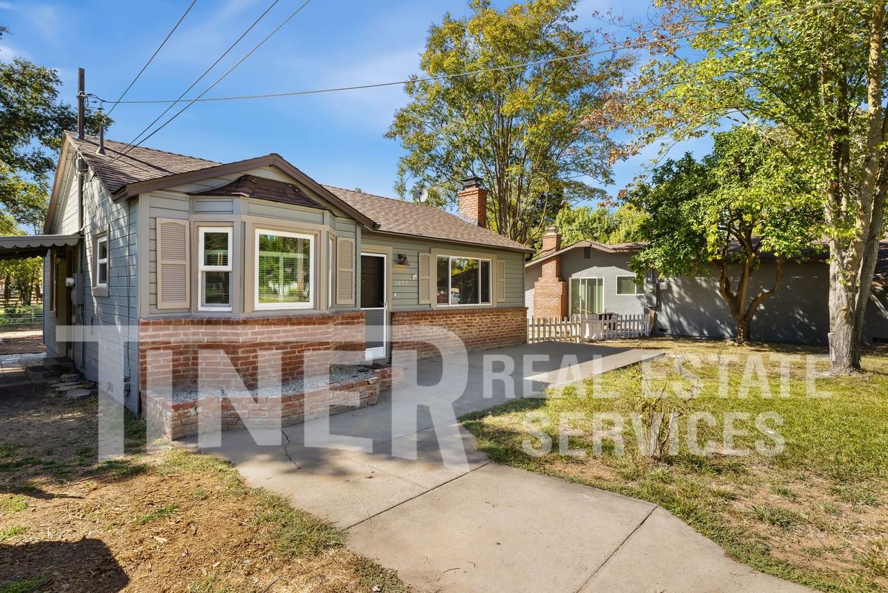 3837 Marshall Ave - Photo 6 of 23