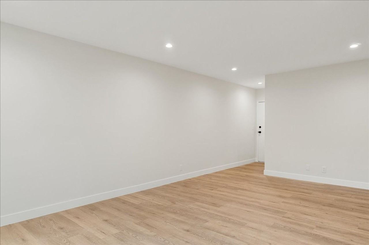 1347 N Las Palmas Ave #03 - Photo 2 of 17