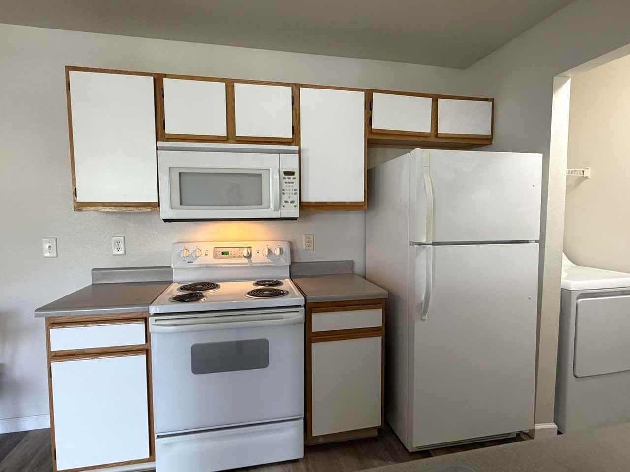 2226 2226 W Eliabeth Street C204 - Photo 5 of 13