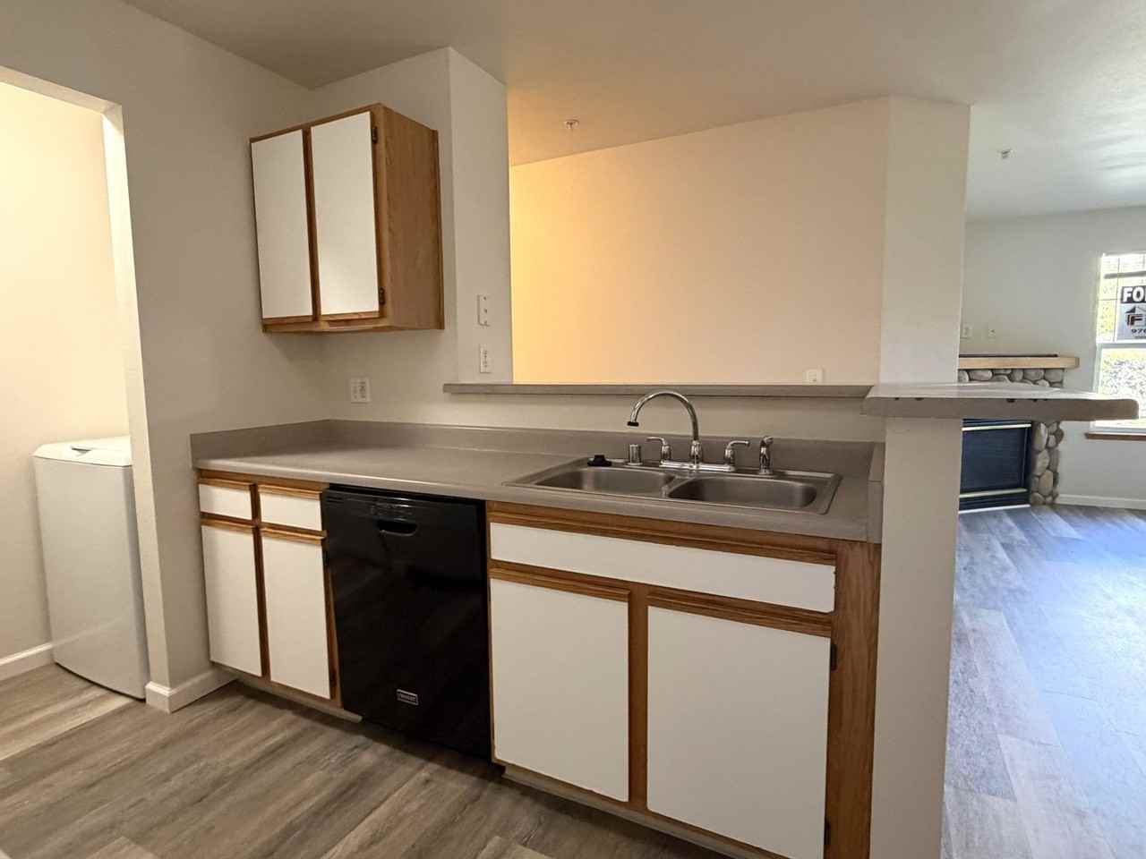 2226 2226 W Eliabeth Street C204 - Photo 6 of 13