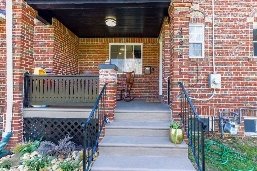 3951 Alabama Ave Se - Photo 2 of 50