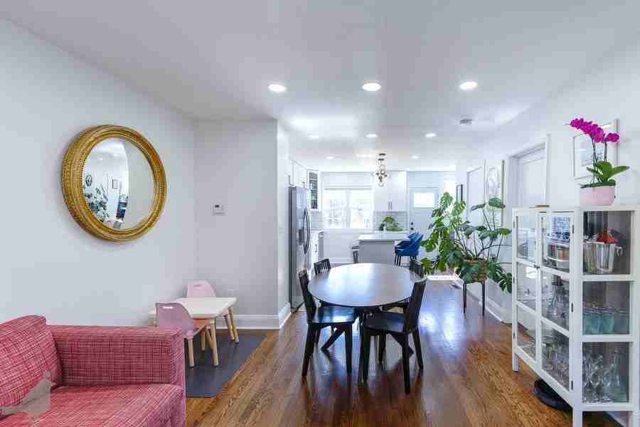 3951 Alabama Ave Se - Photo 7 of 50