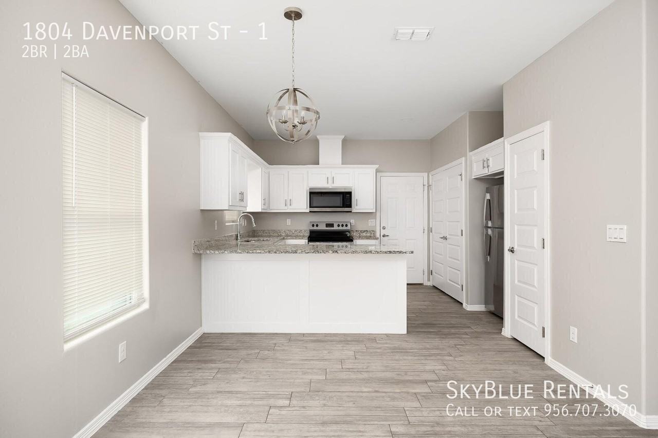 1804 Davenport St #1 - Photo 4 of 14