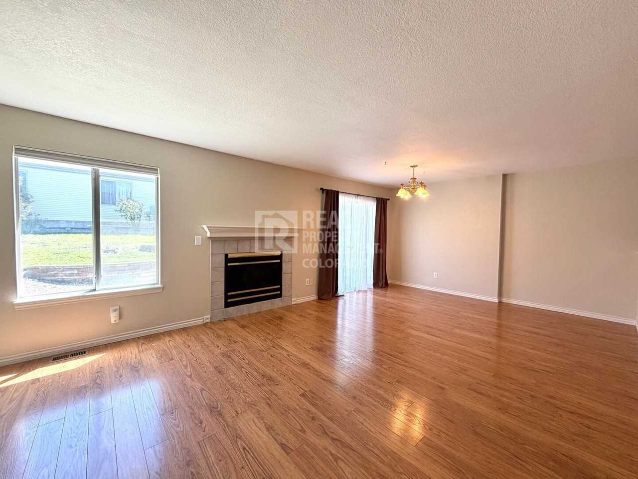 83 Mountain Shadows Ln - Photo 2 of 14