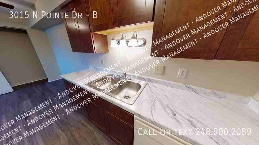 3015 N Pointe Dr #B - Photo 3 of 12