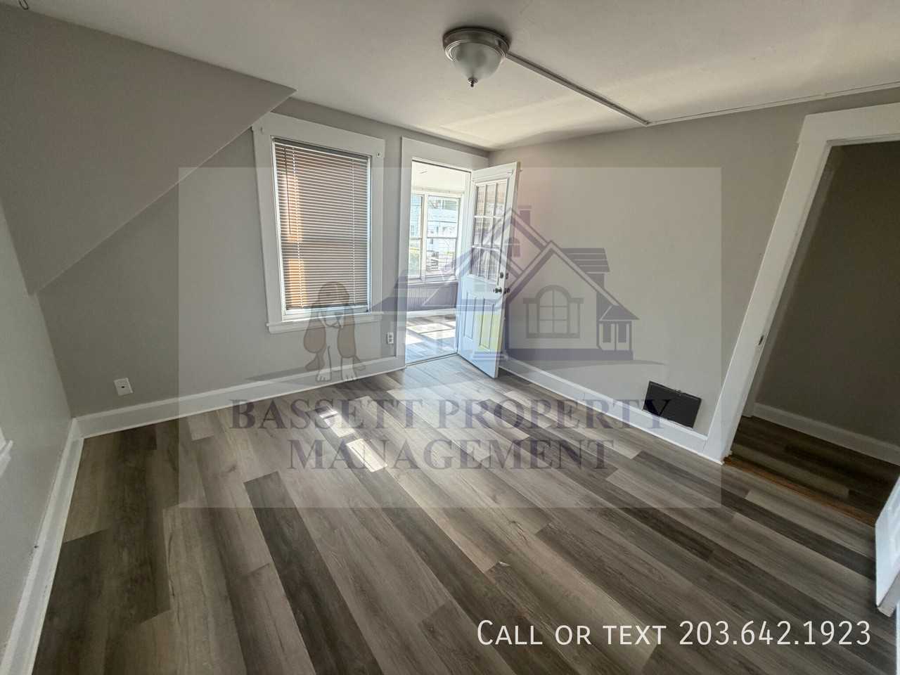 188 Greene St #2ndFL - Photo 4 of 19