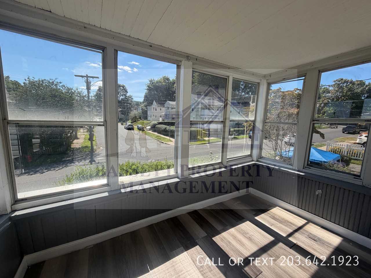 188 Greene St #2ndFL - Photo 6 of 19