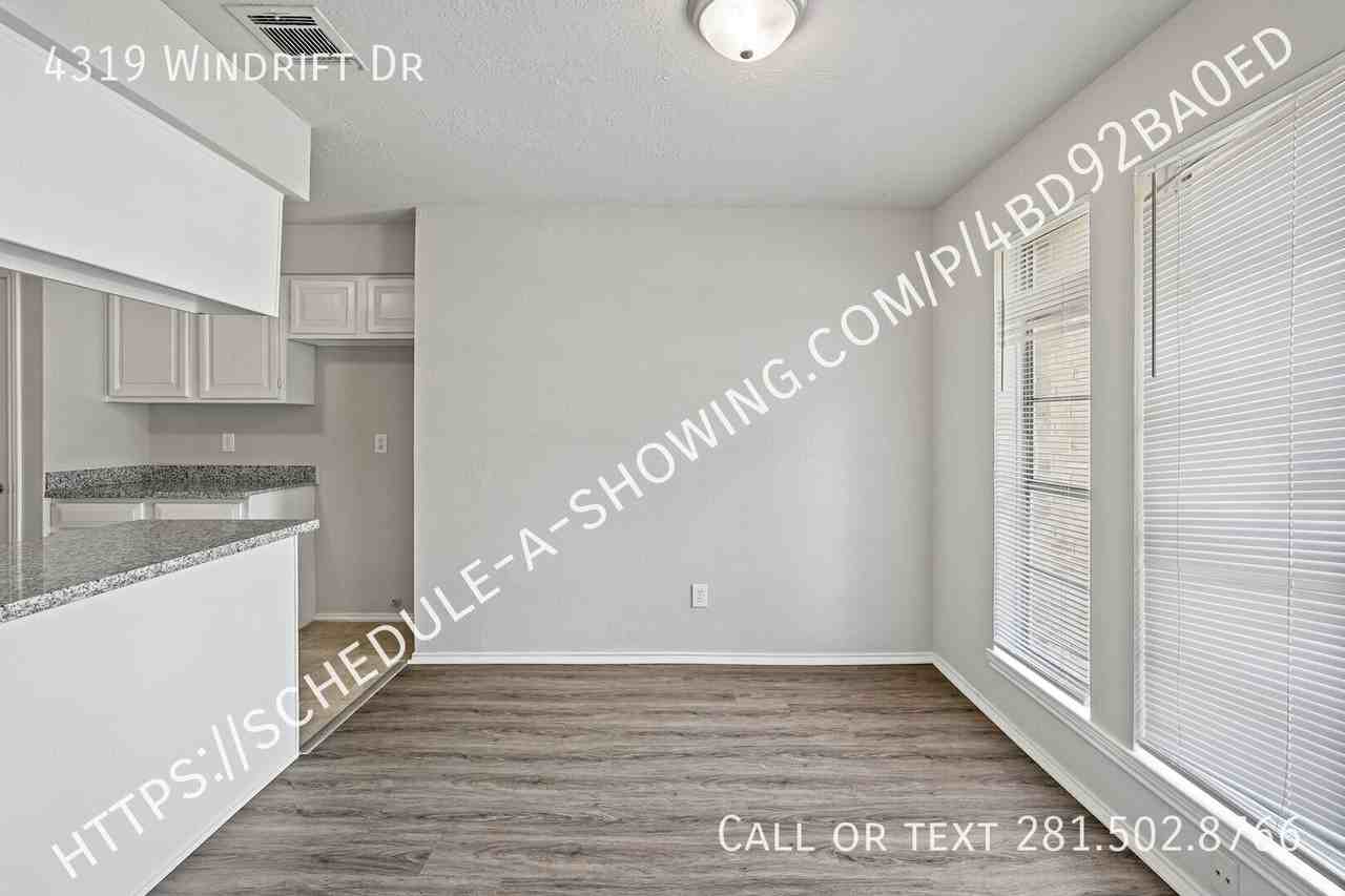 4319 Windrift Dr - Photo 7 of 14