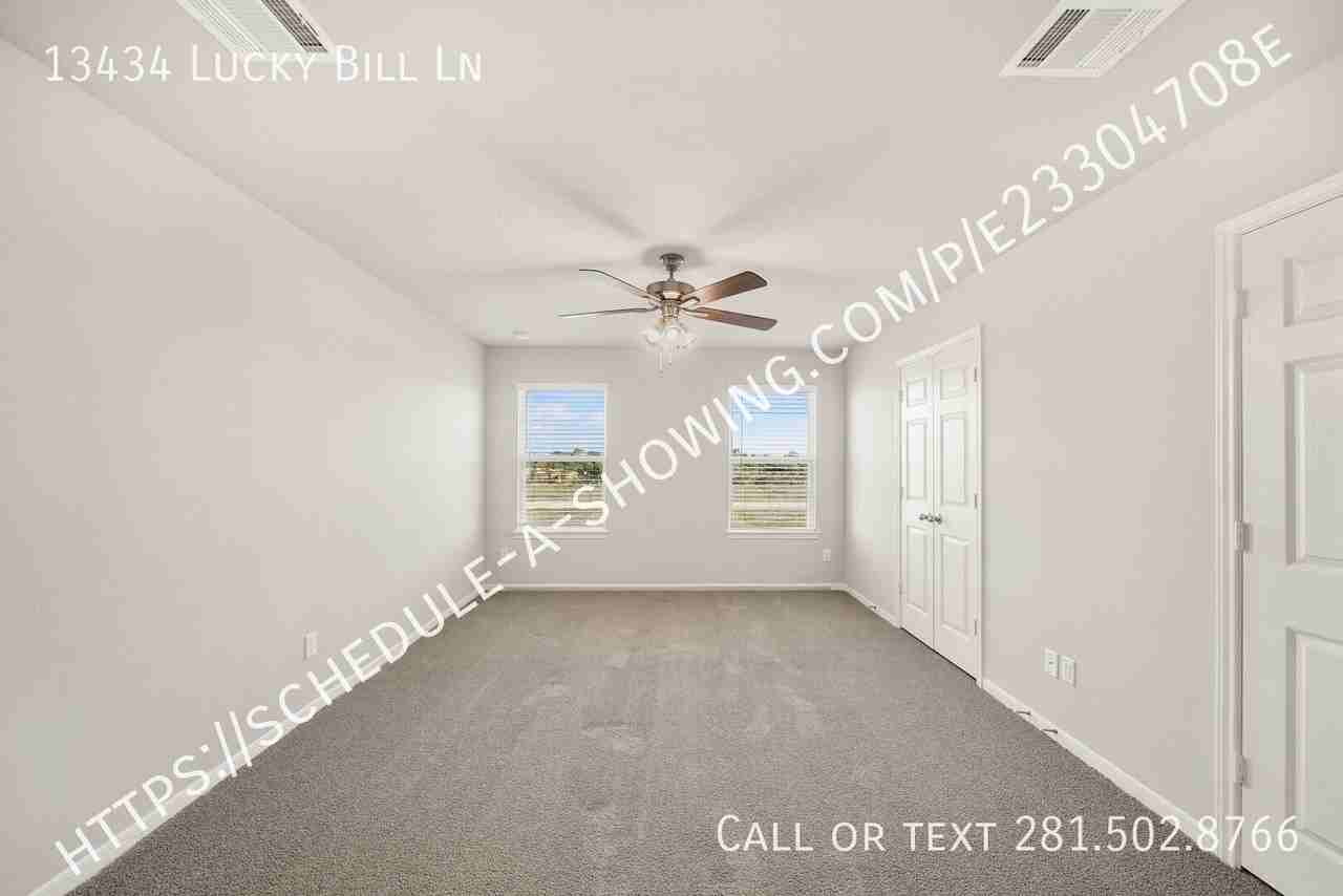 13434 Lucky Bill Ln - Photo 5 of 11