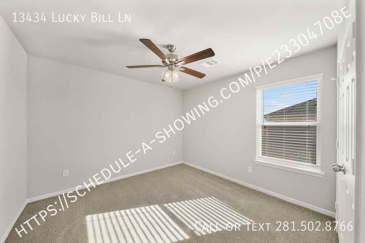 13434 Lucky Bill Ln - Photo 6 of 11