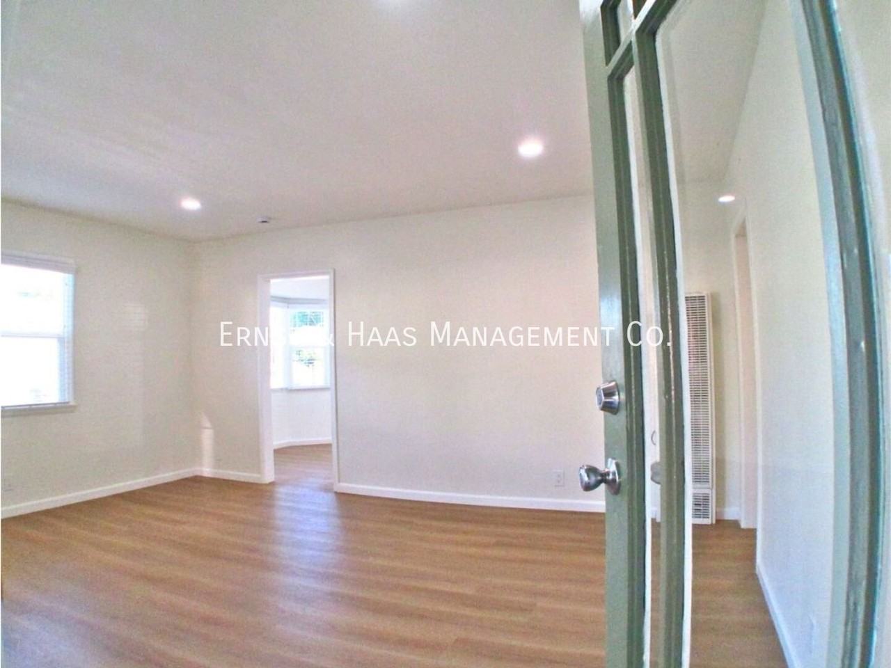 358 E Sunset St - Photo 2 of 21
