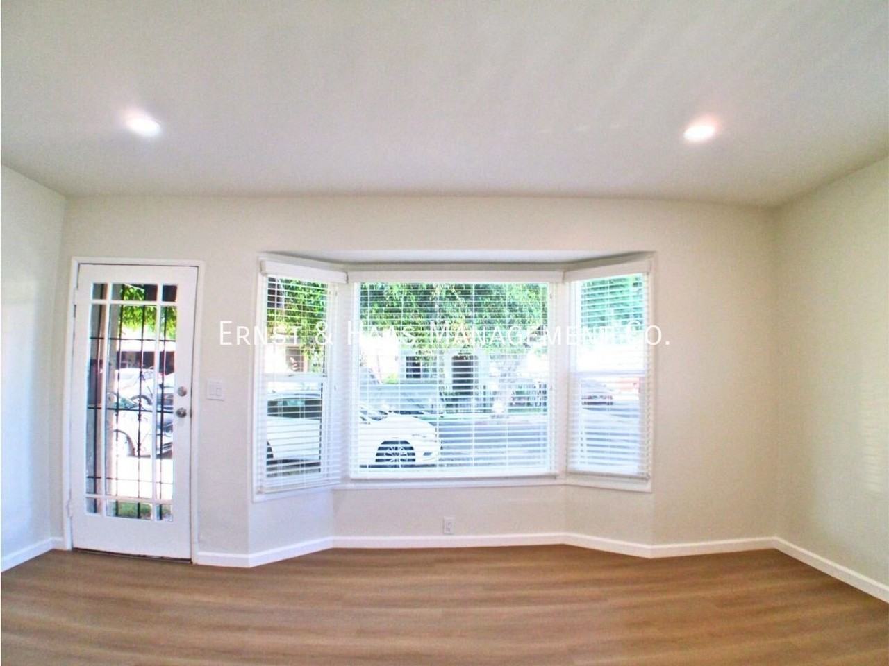 358 E Sunset St - Photo 6 of 21