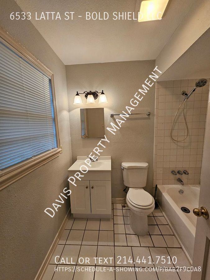 6533 Latta St - Photo 7 of 12