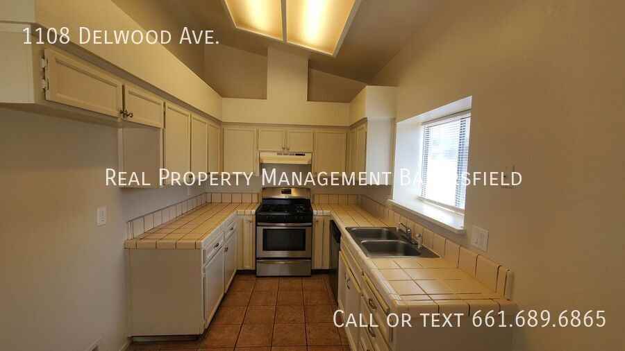 1108 Delwood Ave - Photo 7 of 18
