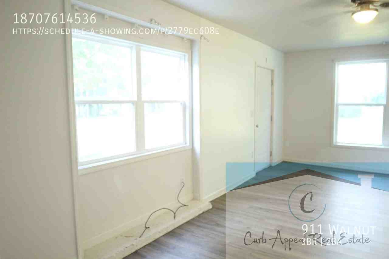 911 Walnut St - Photo 7 of 26