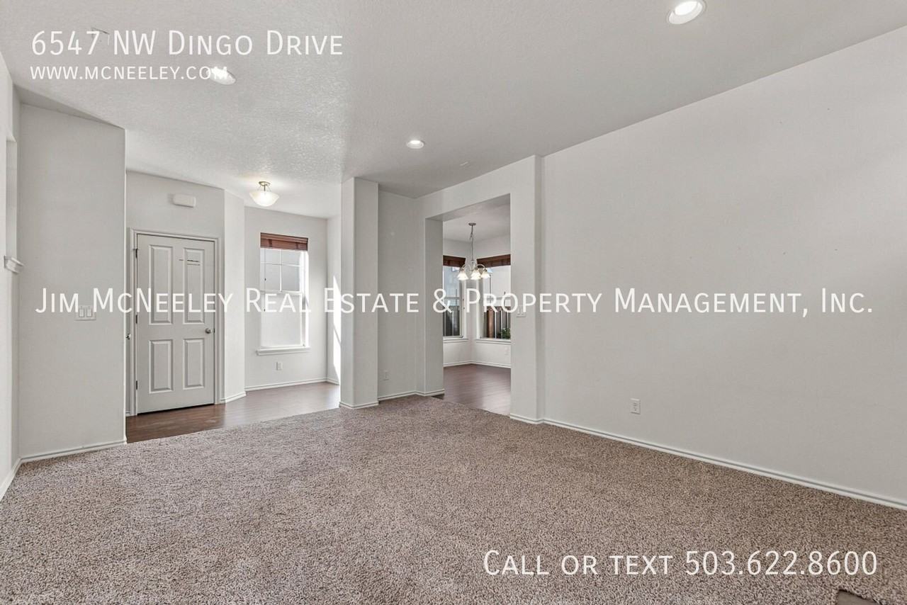 6547 Nw Dingo Dr - Photo 2 of 35