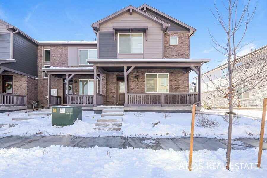 20982 E 66th Ave - Photo 2 of 18