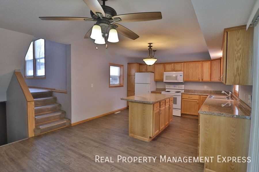 2709 E Klondike Trl - Photo 2 of 20