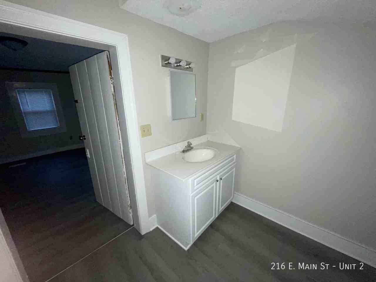 216 E Main St #2 - Photo 5 of 16
