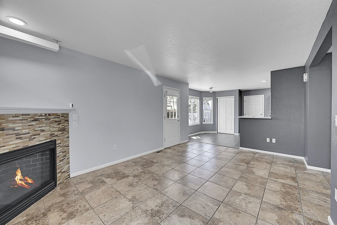 6431 Raleigh St - Photo 6 of 30