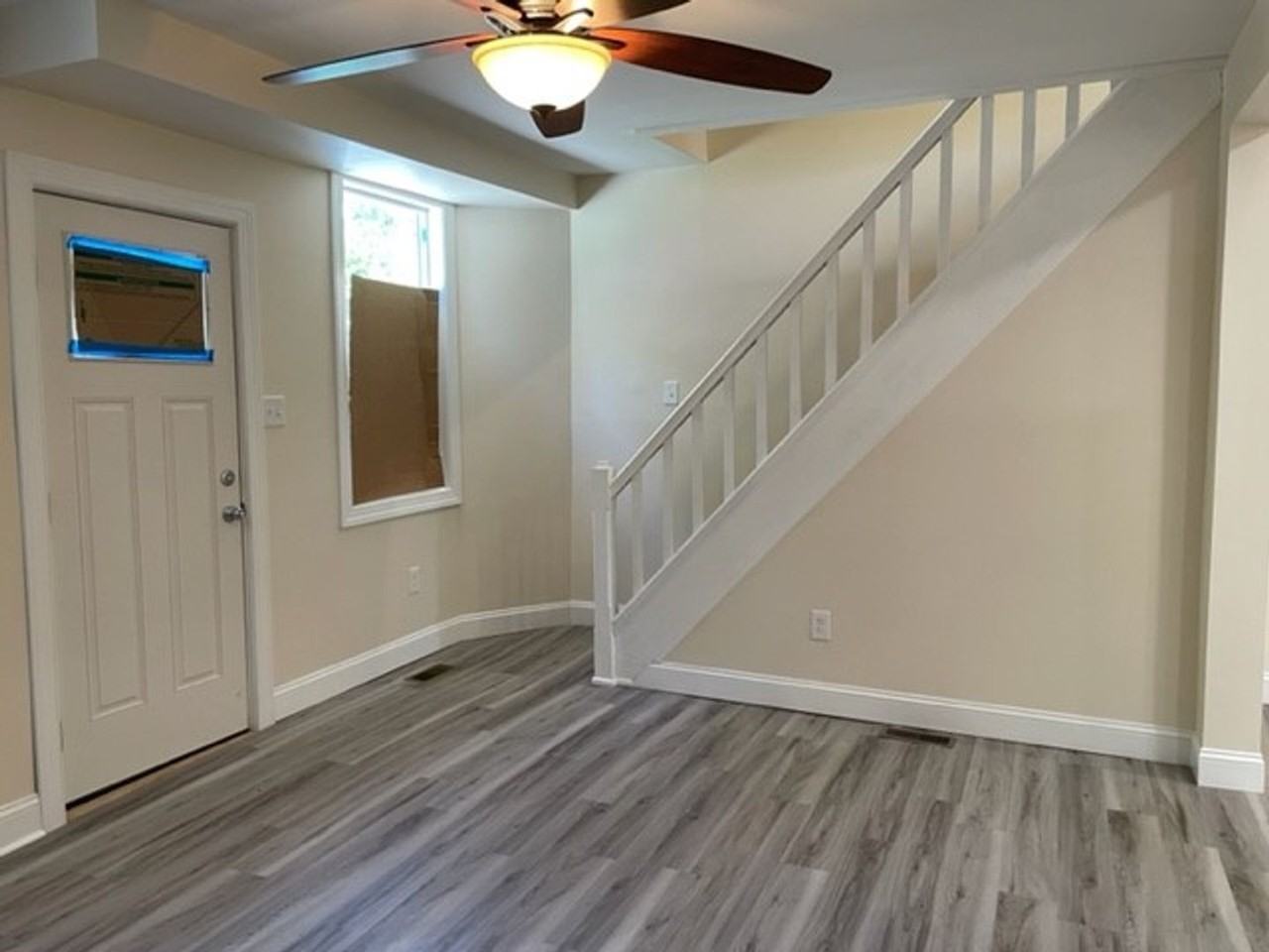 222 Mulberry Ave - Photo 4 of 16