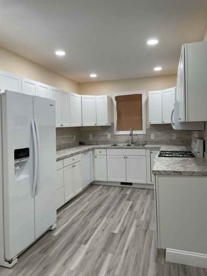 222 Mulberry Ave - Photo 6 of 16