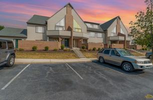 featured image of 1003 Cherrington Dr