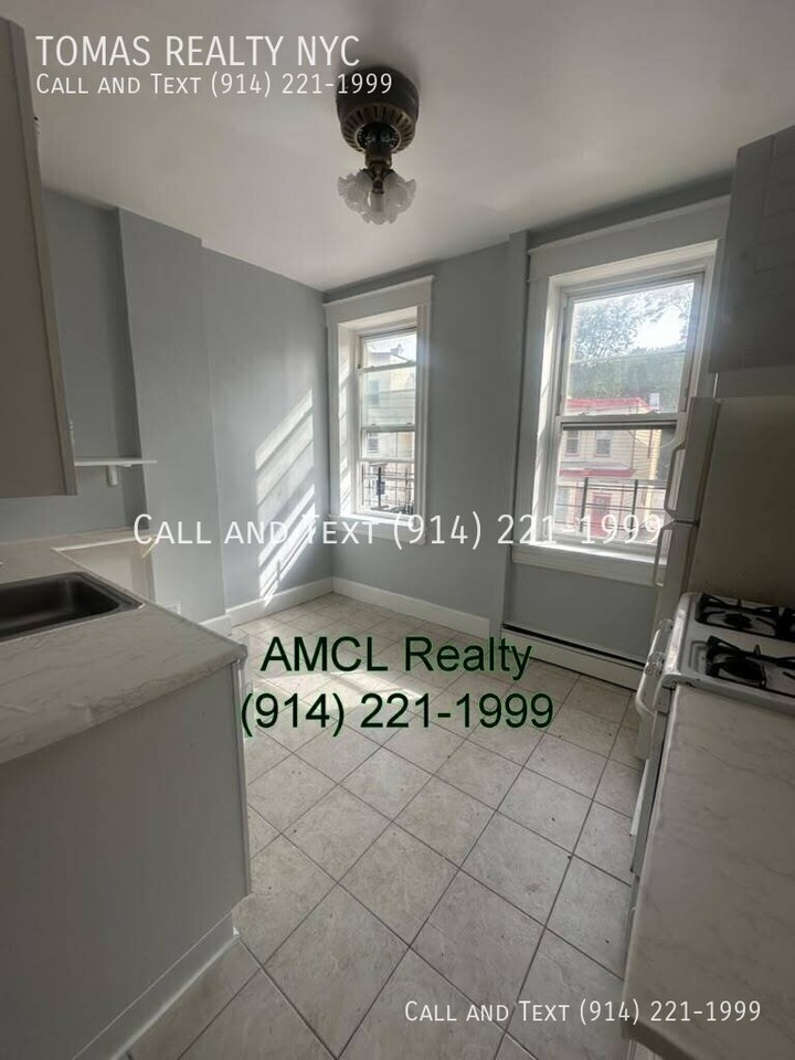 13 Porach St - Photo 2 of 4