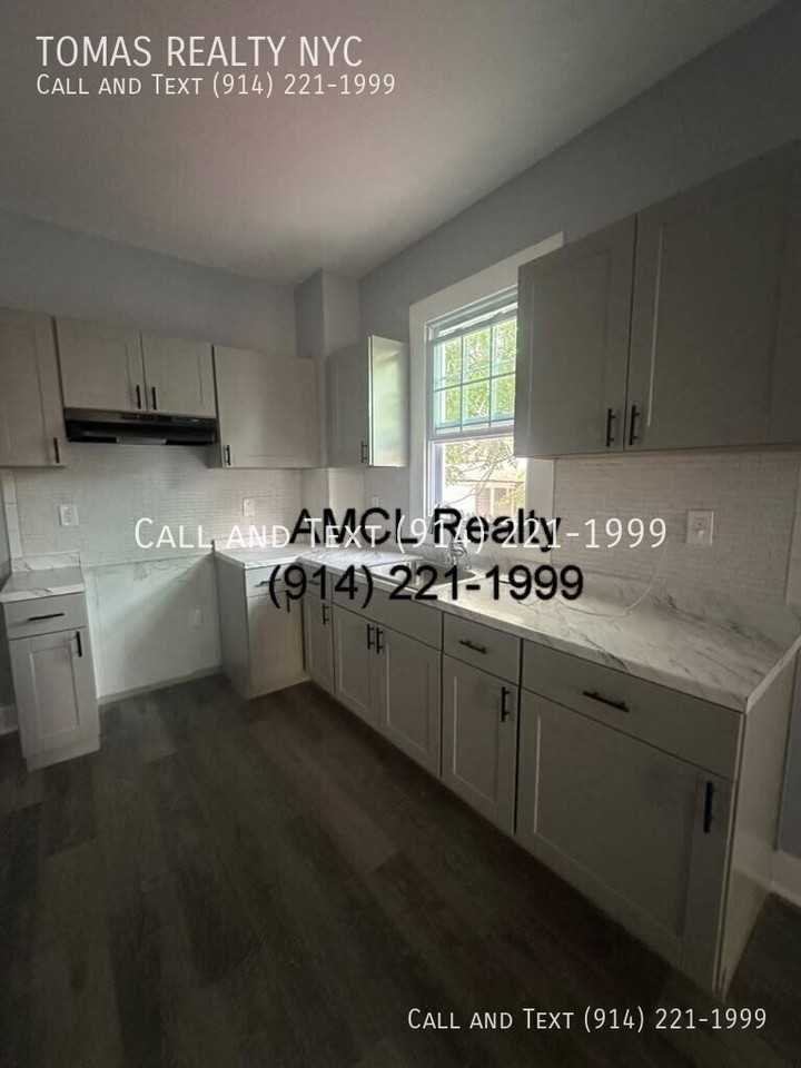 128 S 3rd Ave - Photo 2 of 5