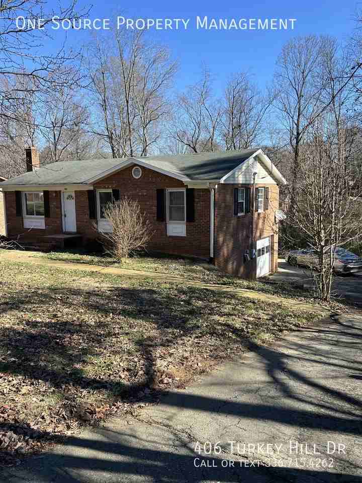 406 Turkey Hill Dr - Photo 2 of 15