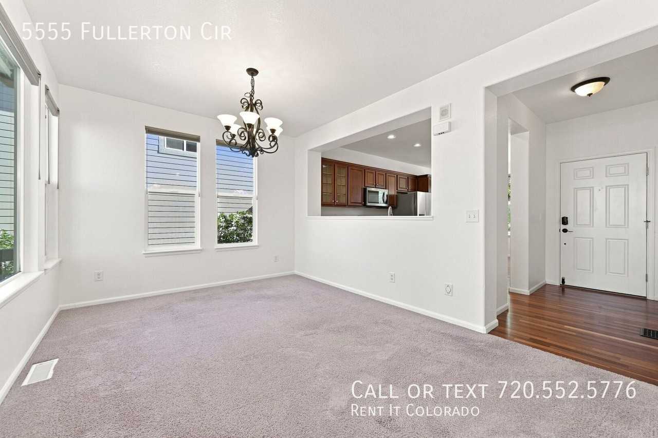 5555 Fullerton Cir - Photo 7 of 28
