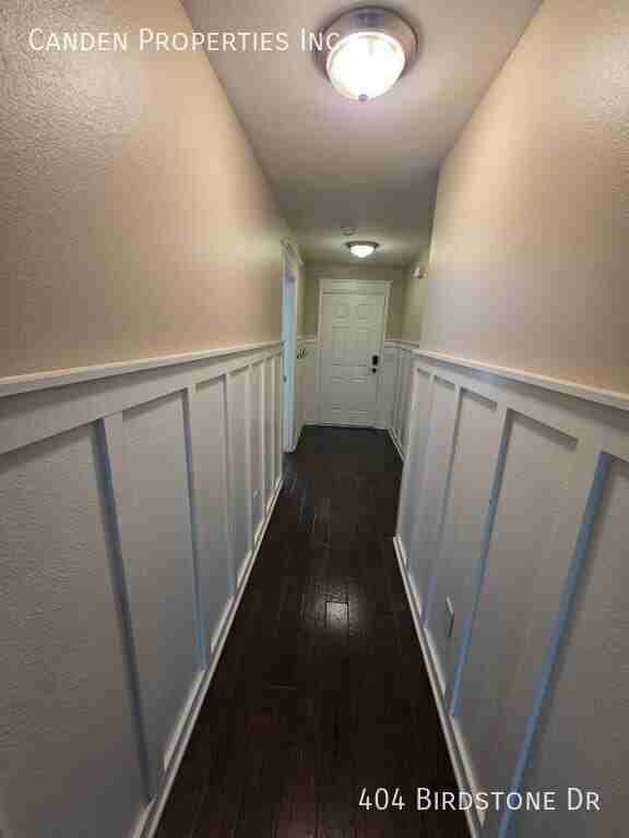 404 Birdstone Dr - Photo 5 of 41