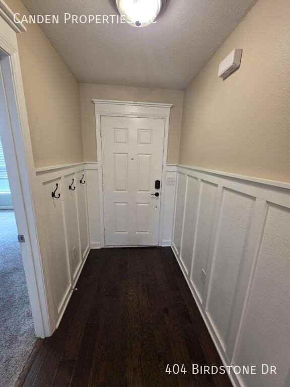 404 Birdstone Dr - Photo 6 of 41