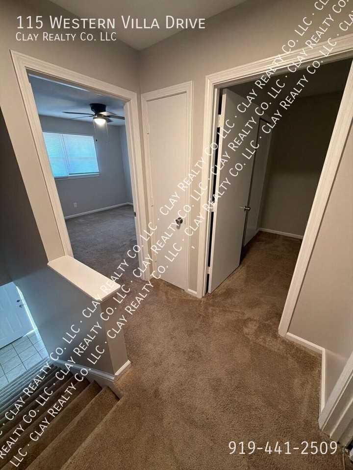 115 Western Villa Dr - Photo 5 of 34