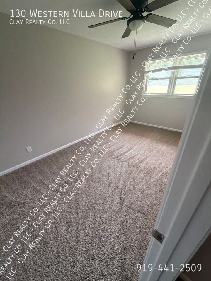 130 Western Villa Dr - Photo 4 of 32