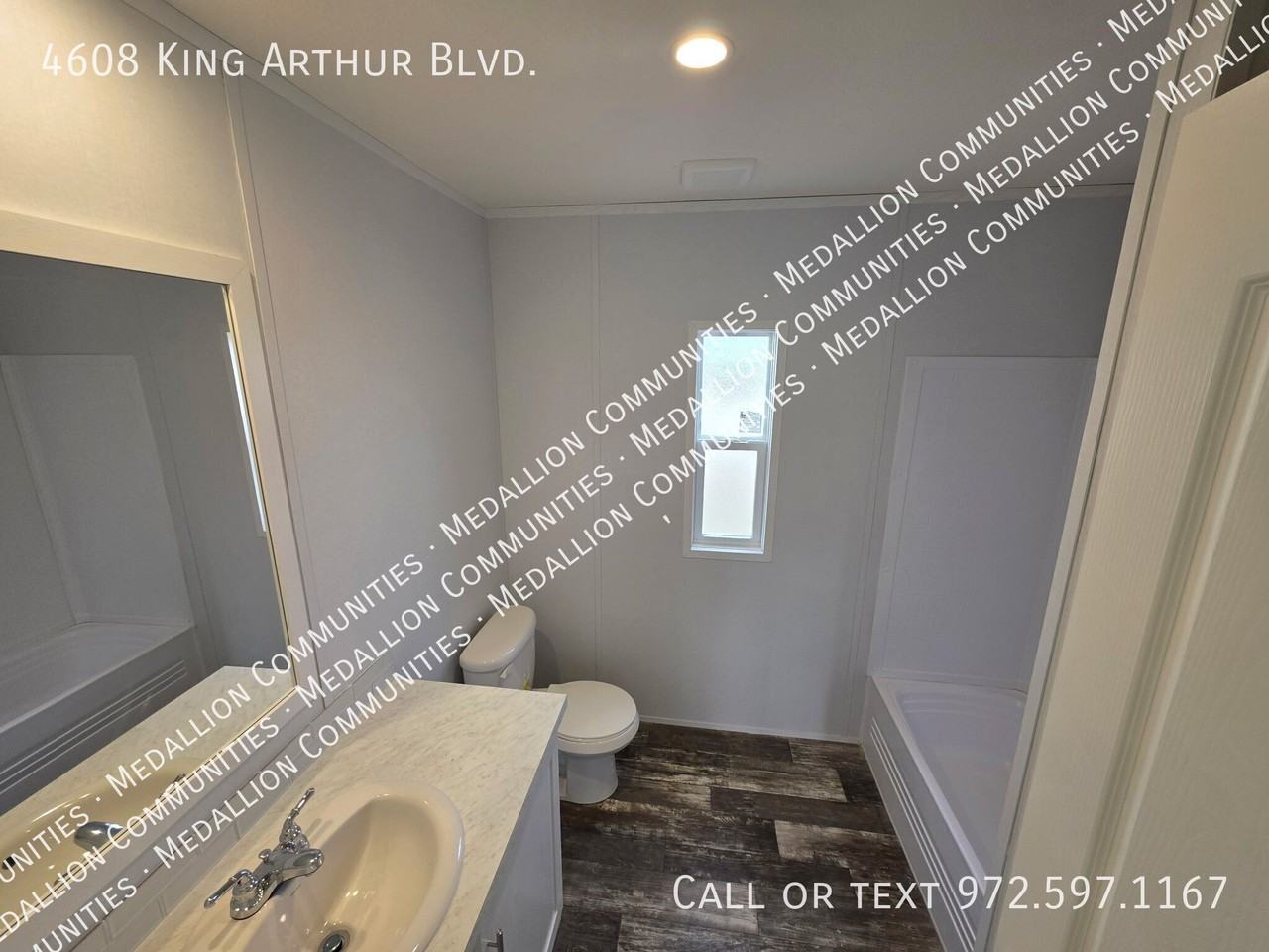 4608 King Arthur Blvd - Photo 5 of 7