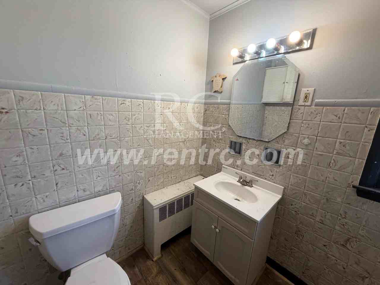 11 Mcvey St Apt 2 - Photo 5 of 11