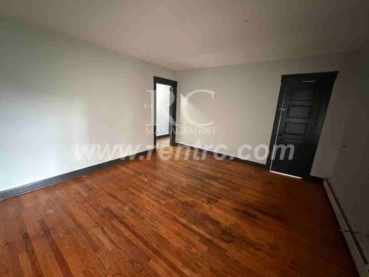 11 Mcvey St Apt 2 - Photo 7 of 11